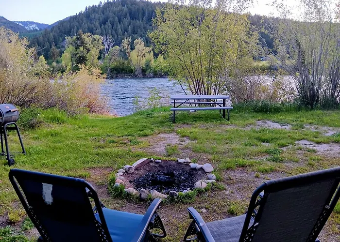 Snake River Glamping