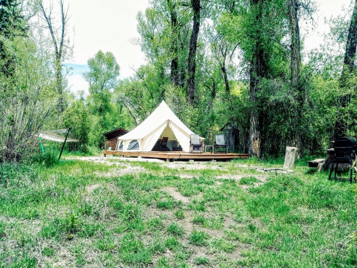 Tente de luxe Snake River Glamping *